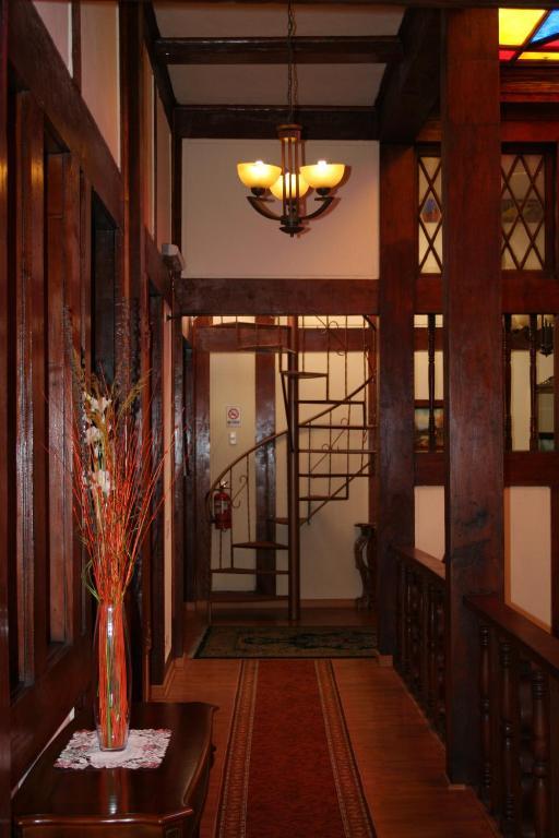 Victoria Hotel ヴァルパライソ エクステリア 写真